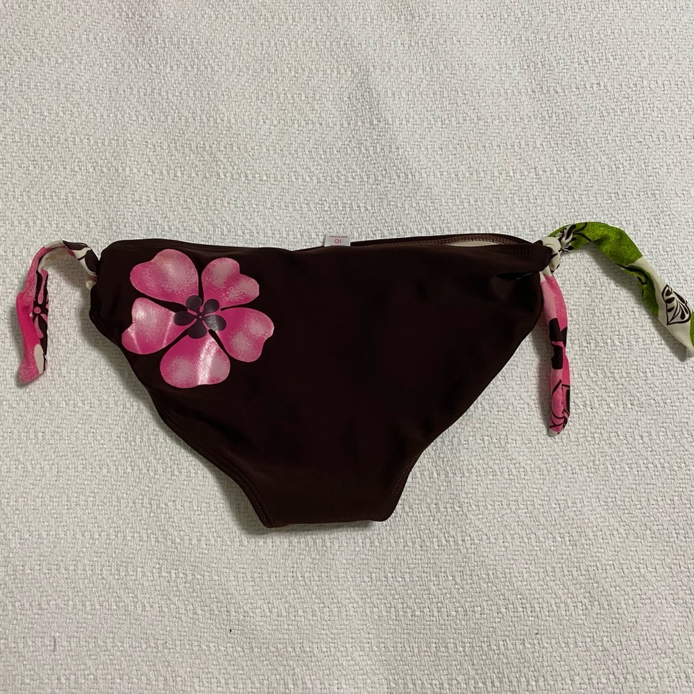 Bikini bottoms